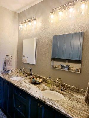 All bathrooms (including tub, showers and toilets) are sanitized and cleaned during vacation rentals and deep cleans