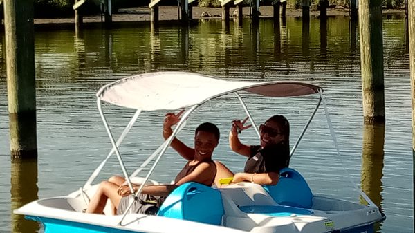 Enjoy the beautiful historic waterways in our Electric Pedal Boat. You have the option of manual power or turning the motor on.