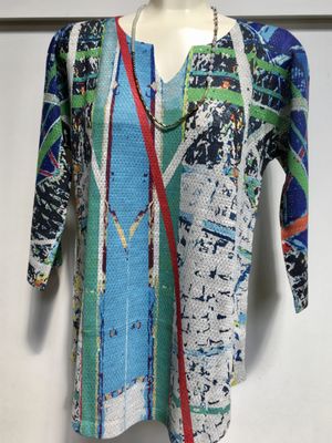 Designer tunic, wear with leggings or slim fit jeans!