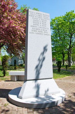 Evergreen Cemetery Hillside NJ - Garden of Remembrance