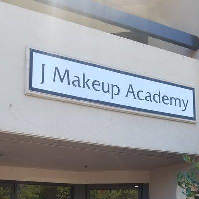 J Makeup Academy!