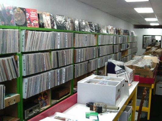 Over 50 feet of vintage vinyl Lp's