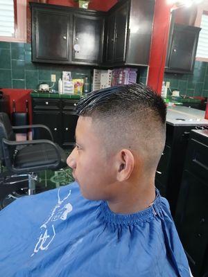 Boy haircut  corte de  cabellode hombre