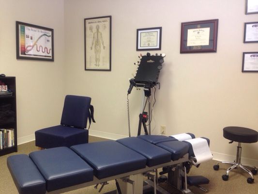 Industry-leading soft tissue treatment and chiropractic care provided in this comfortable environment.