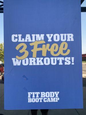 Promotion for gym 3 FREE workouts with a trainer