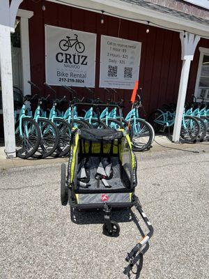 2 seater toddler town behind available to rent with bikes