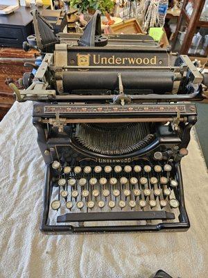 Old typewriter!