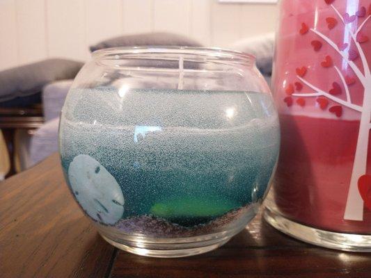 Aquarium gel candle