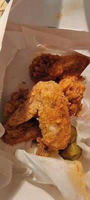 3pc wings, pickles & pepper