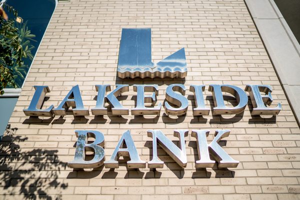 Lakeside Bank