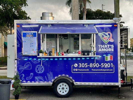 That's Amore Food Truck in Doral