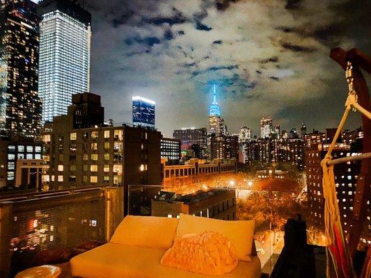 The Rooftop bar at Selina Chelsea