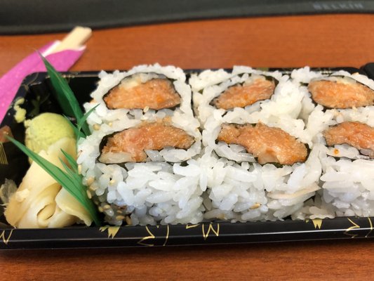 Spicy tuna roll