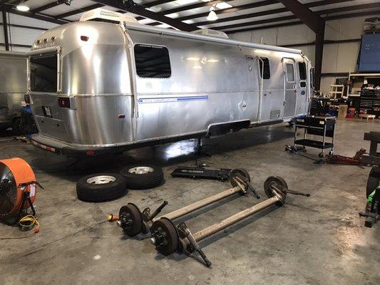 We install Airstream axles.