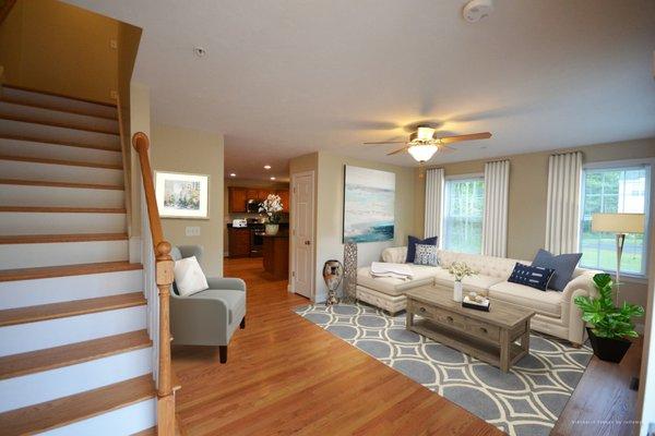 Luxury 3 bed/1.5 bath townhouse, Whitman, MA.