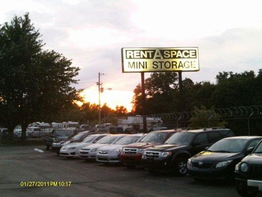 Rent-A-Space Mini Warehouse