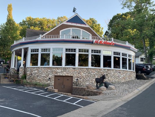 Restaurant (Front)