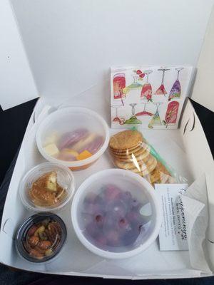 The snack box. Perfect in between wineries!