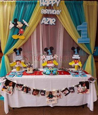 Mickey Mouse Sweets Table