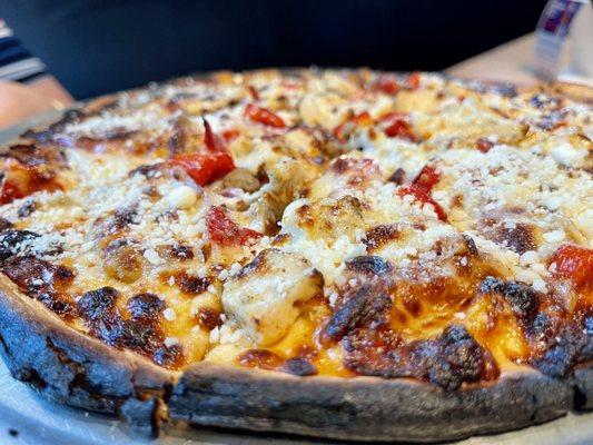 BBQ chicken pizza with red peppers