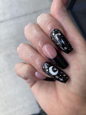 Infinite Nails