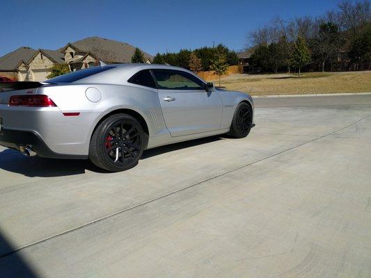 Camaro SS 1LE after a wash and wax