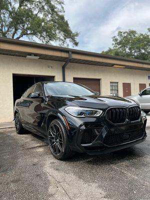 Complete full detail on X6M competition