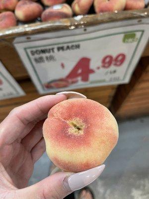 Donut Peach!