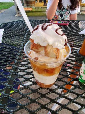 Apple crumb cake parfait