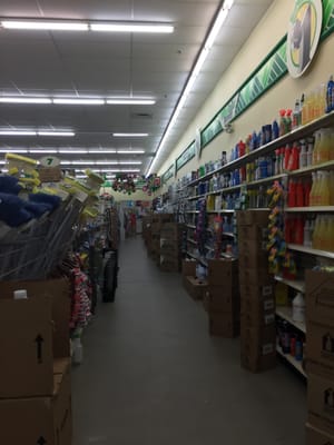 Wilmington Dollar Tree -- Wilmington Crossing : 231 Main Street / Routes 129 & 38, Wilmington            Interior