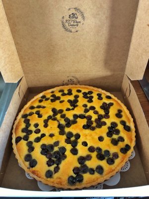 Tart came in this box