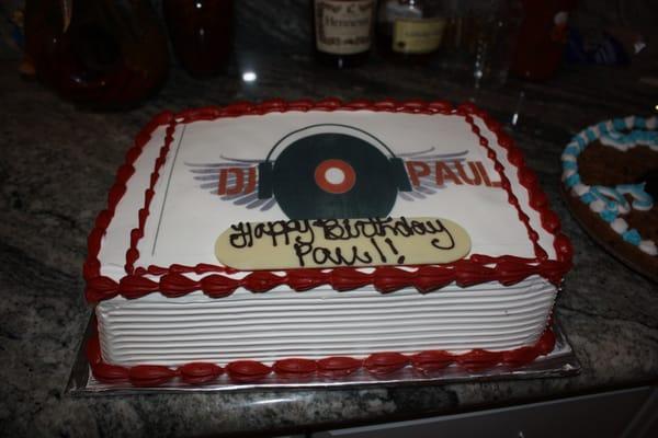 Photo/Logo Scan on Cake design- This was a B Day for a DJ