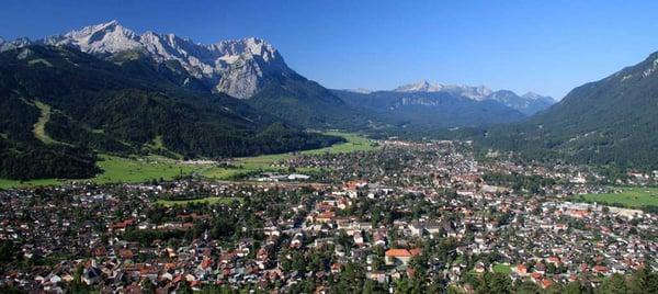 Walking around the Zugspitze in Austria