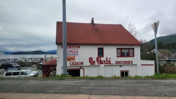 Dehart's Auke Bay Store