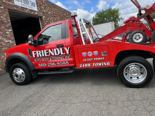 Friendly Auto Body & Towing