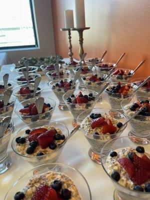 Overnight oats with honey and berries
Oh Jolie Catering