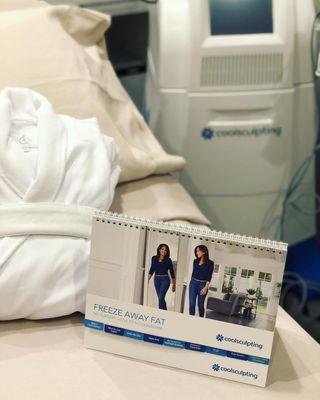 For non-invasive body contouring, Synergy is proud to offer the advanced technology of CoolSculpting ELITE to freeze and eliminate fat.