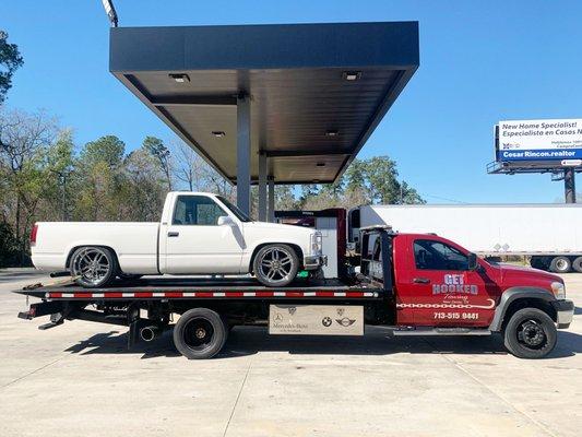 Need Emergency Towing? Call us!