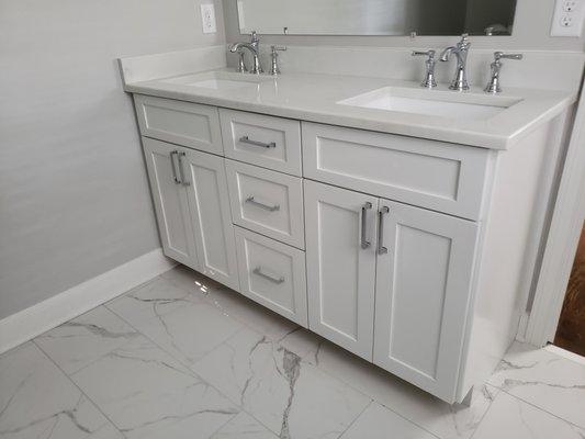 White 
 Shaker Style Vanity
 Lifetime Series