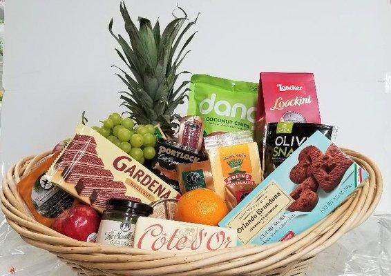 A Pretty Gourmet Basket for a Thank you!