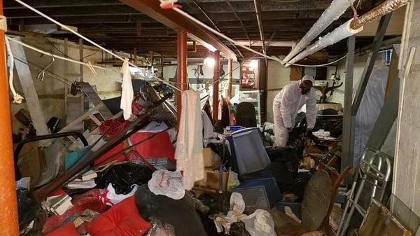 Clutter Free Junk Removal Service & Cleanup Pros