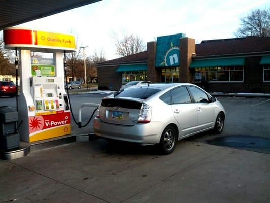 Fill up the Prius.