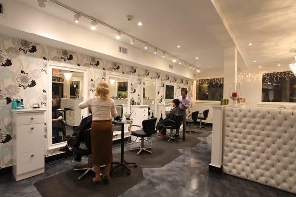 Salon 5 East