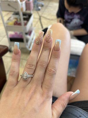 Luxury Nails and Spa