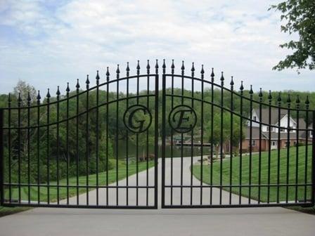 Driveway security gates