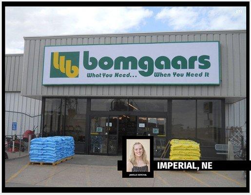 Bomgaars