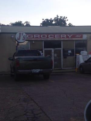 J's Grocery 002