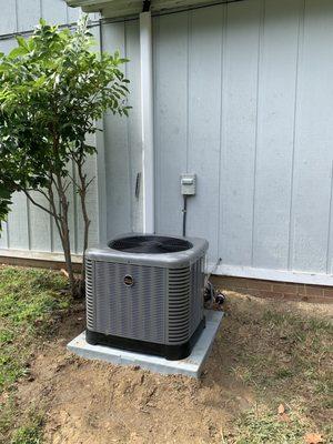 Outside condenser unit