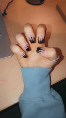 Black flame nails from Mindy's Nails!