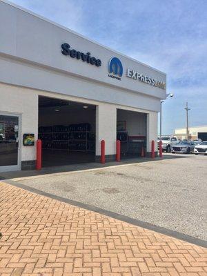 June 24, 2017; Lander Chrysler Dodge Jeep Ram, Southaven MS